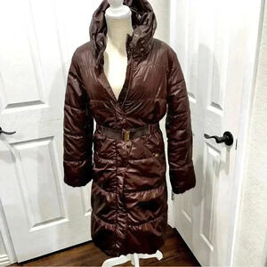 H&M brown, knee length, puffer coat, vintage feel with attached belt and pockets